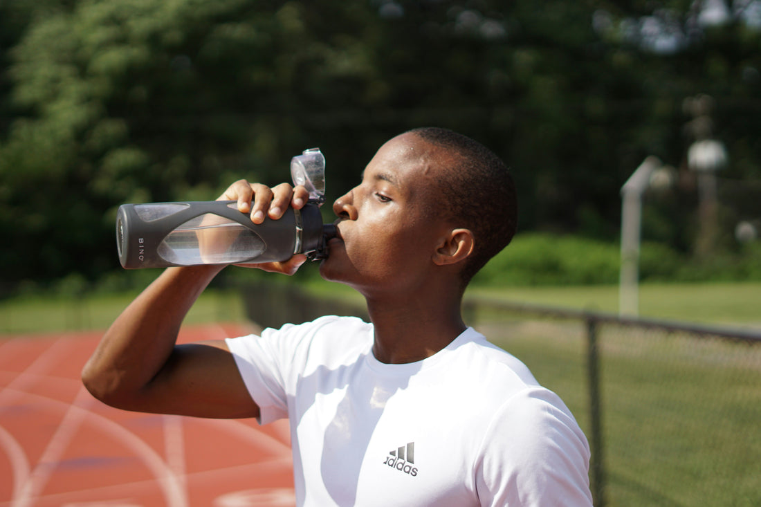 Hydration Hacks for Summer Athletes: What You’re Doing Wrong
